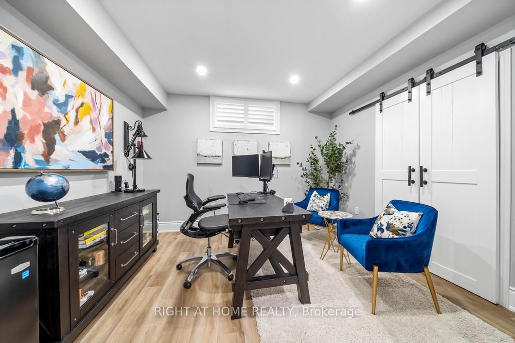 248 Cloverleaf Drive