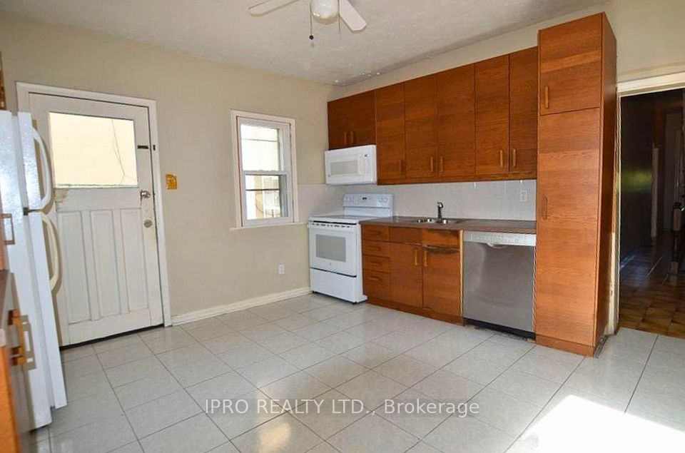 164 Macnab
