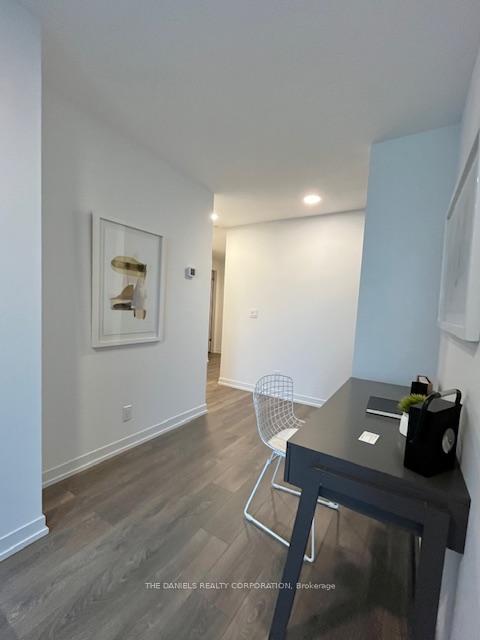 3 Bedrooms Condo at 7950 Bathurst,  Vaughan For sale