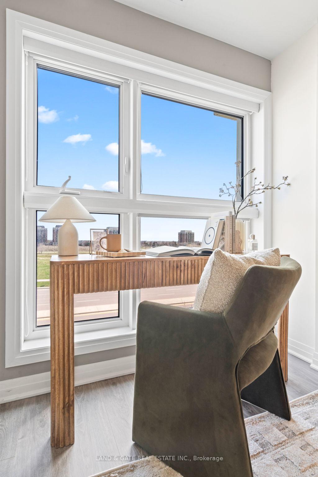 1 Bedroom Condo at 128 Grovewood, Oakville For sale