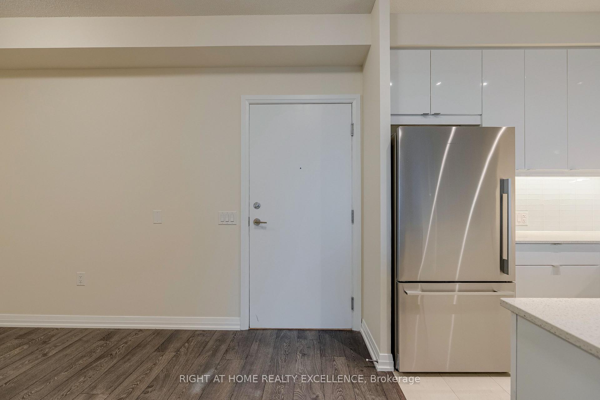 2 Bedrooms Condo at 50 Thomas Riley, Toronto For sale