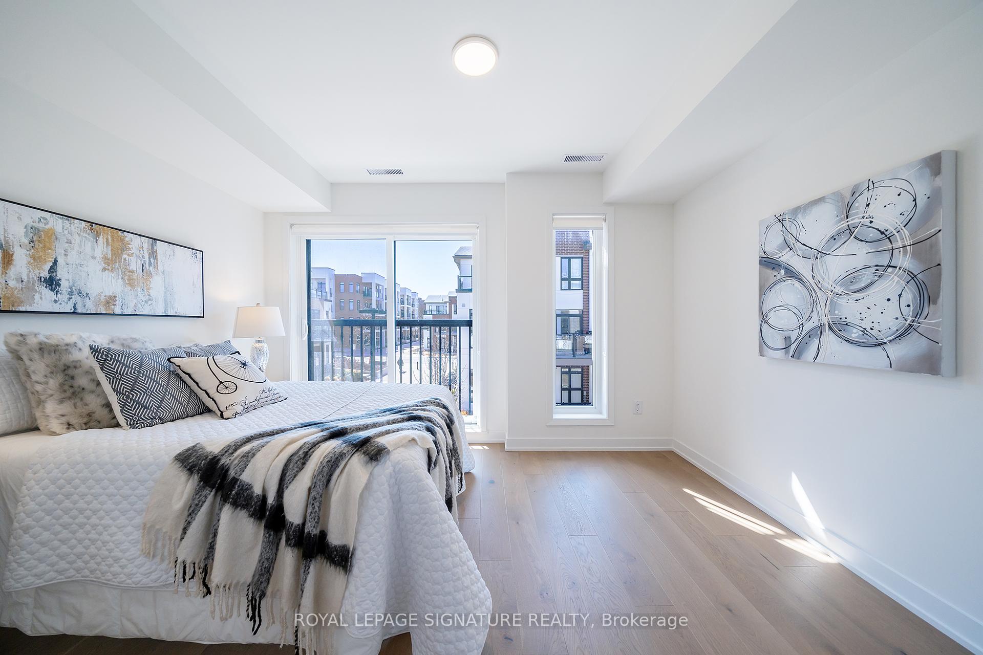 3 Bedrooms Condo at 110 Canon Jackson,  Toronto For sale