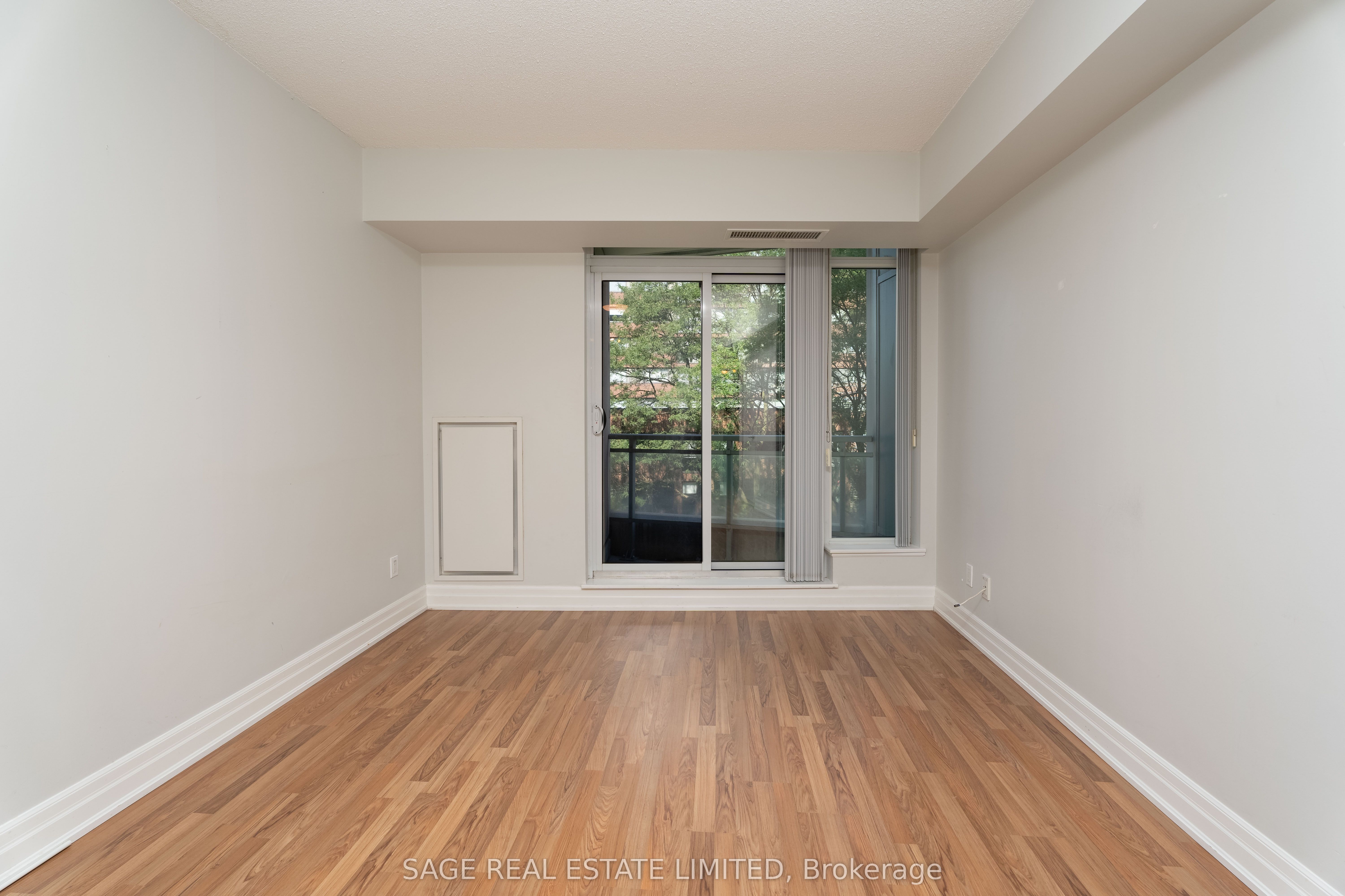 8 Scollard Street, #411