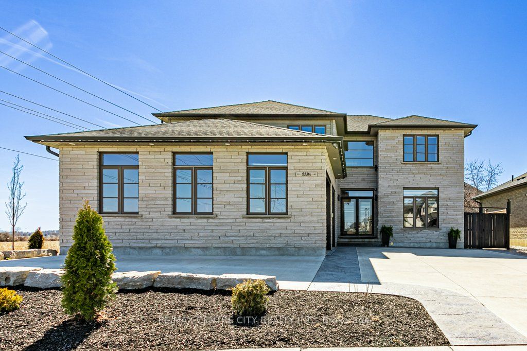 6601 Crown Grant Road, London South, ON N6P 0G3