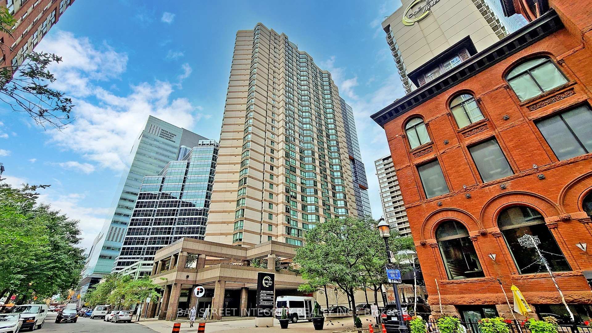 1 Bedroom Condo at 38 Elm, Toronto For sale