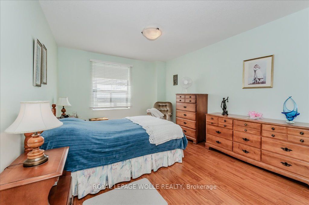 1100 Courtland Avenue E, #208
