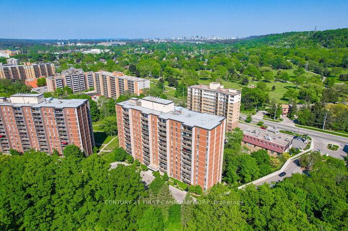 2 Bedrooms Condo at 1964 Main,  Hamilton For sale
