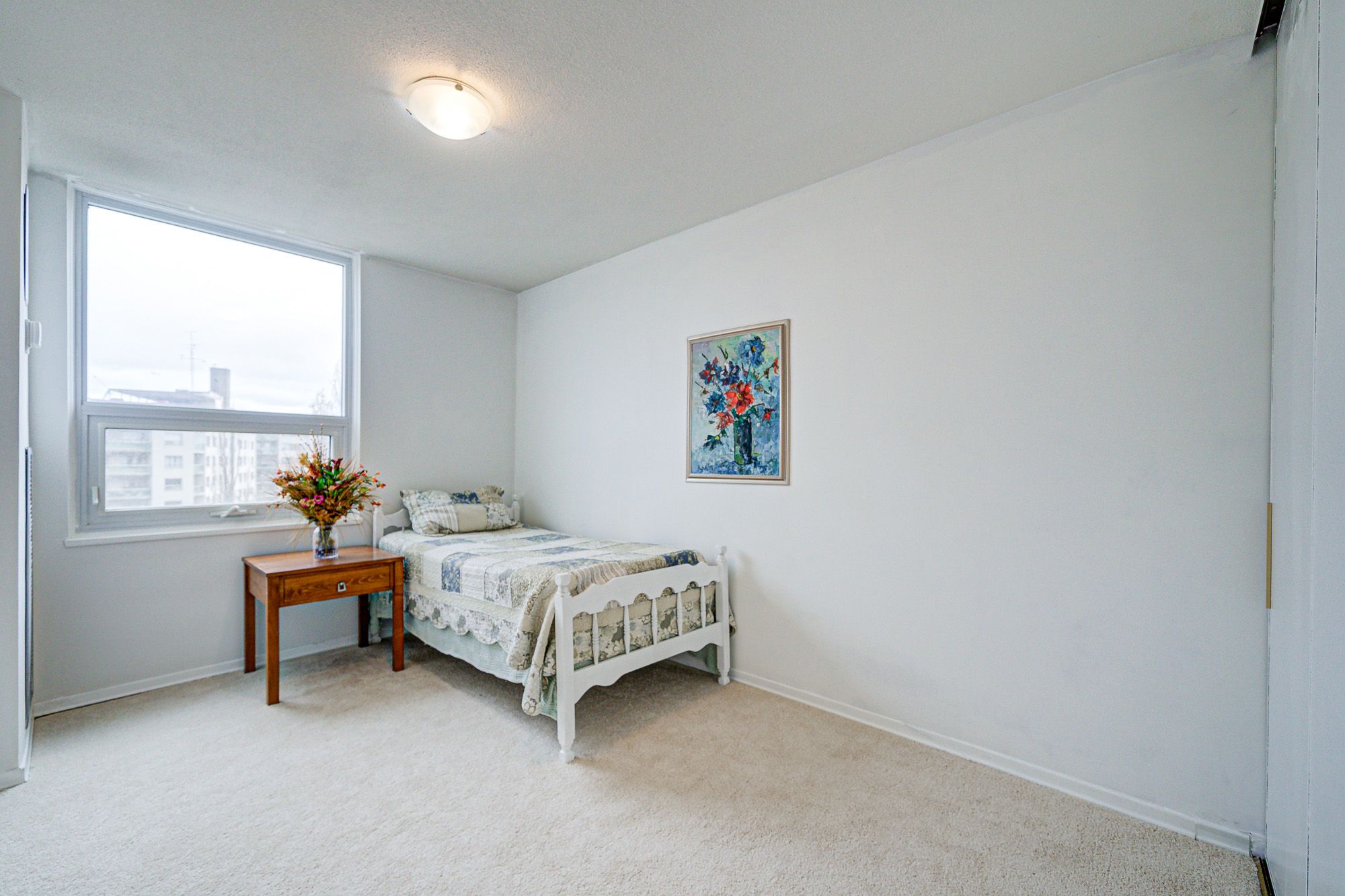 625 The West Mall N/A 507