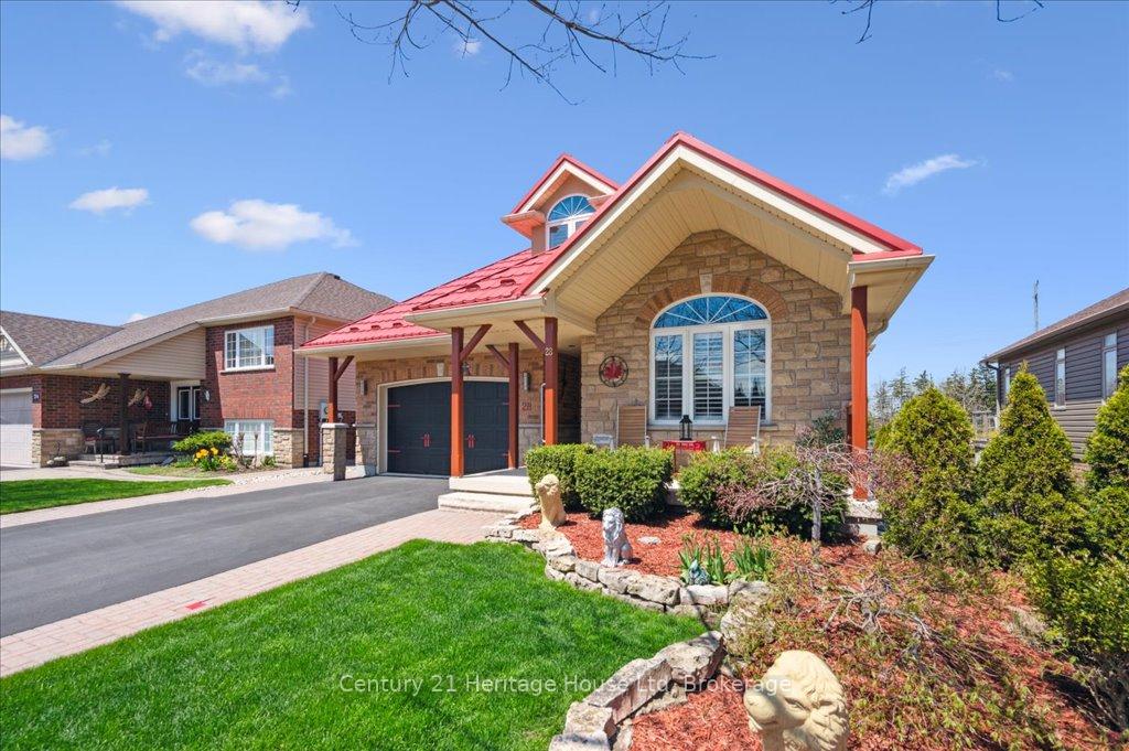 28 Harcourt Place, Centre Wellington, ON N1M 0A6