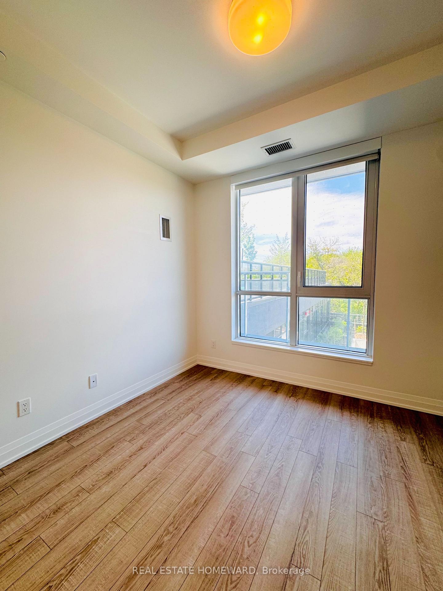 2 Bedrooms Condo at 286 Main, Toronto For sale