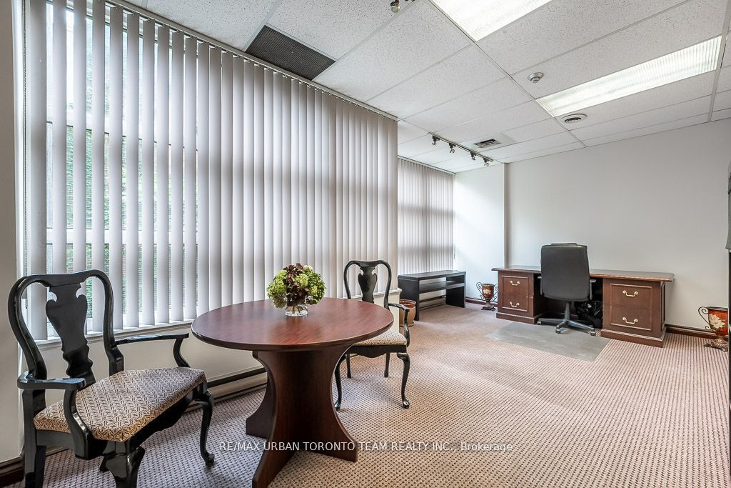 120 Carlton Street, #208