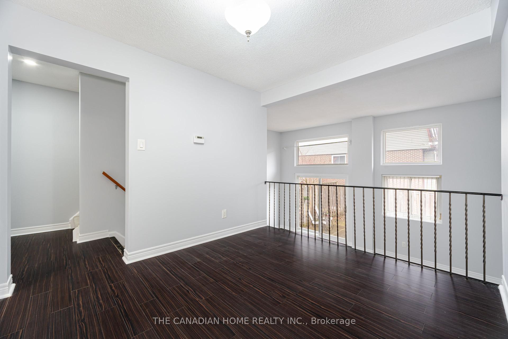 3 Bedrooms Condo at 4662 Kingston, Toronto For sale