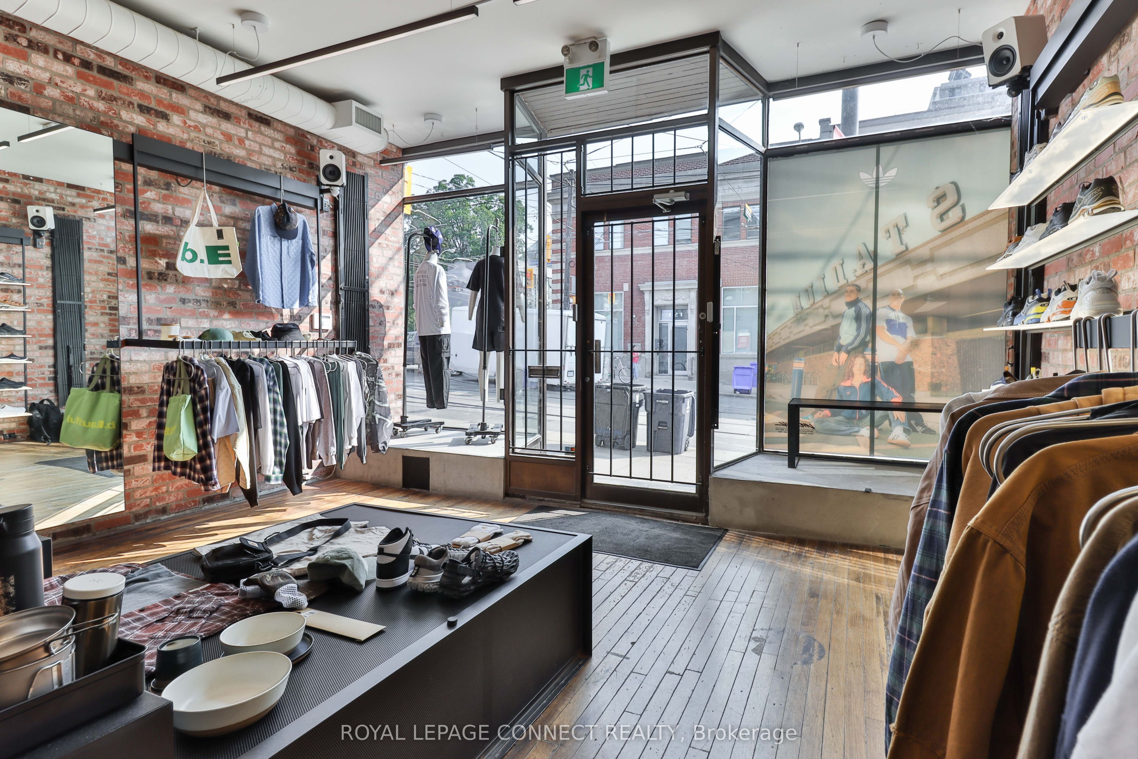 406 Roncesvalles Avenue, #Main