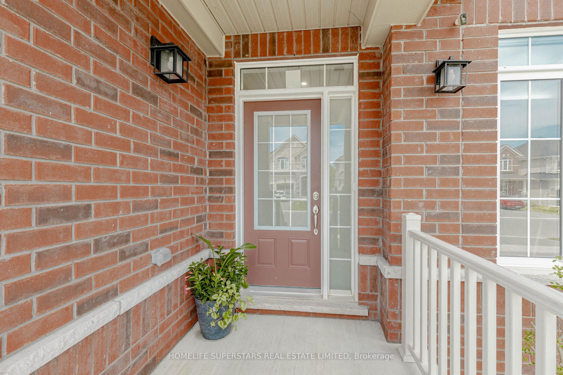 108 OAK Avenue, Brant, ON N3L 0J6