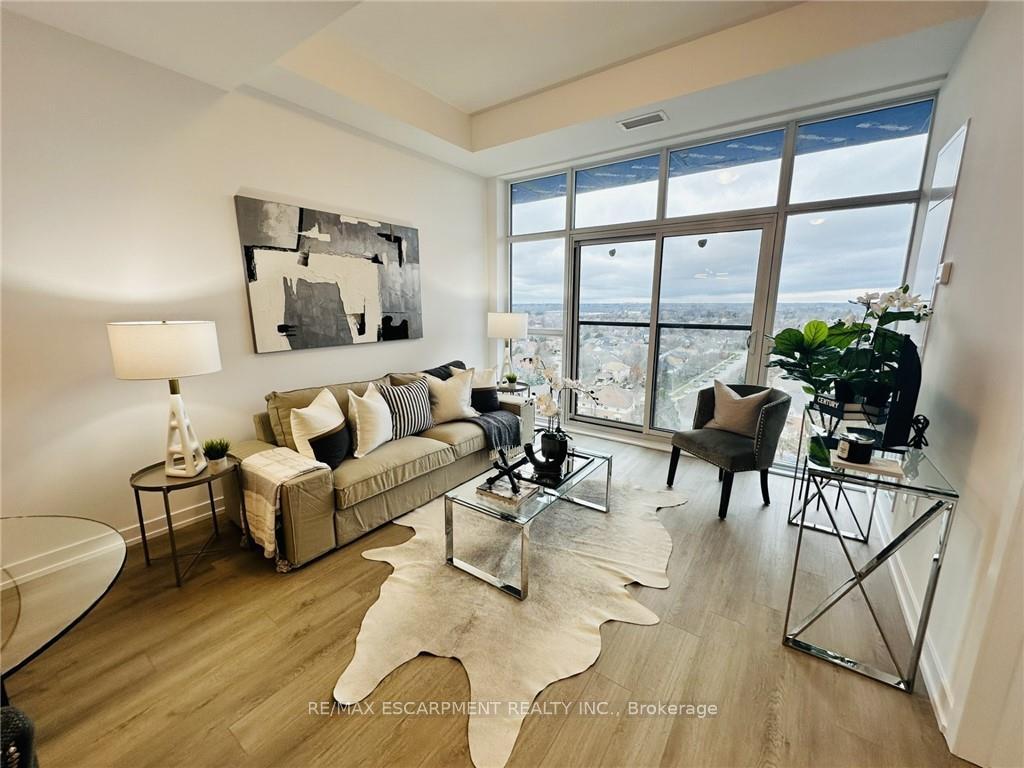 1 Bedroom Condo at 460 DUNDAS,  Hamilton For sale