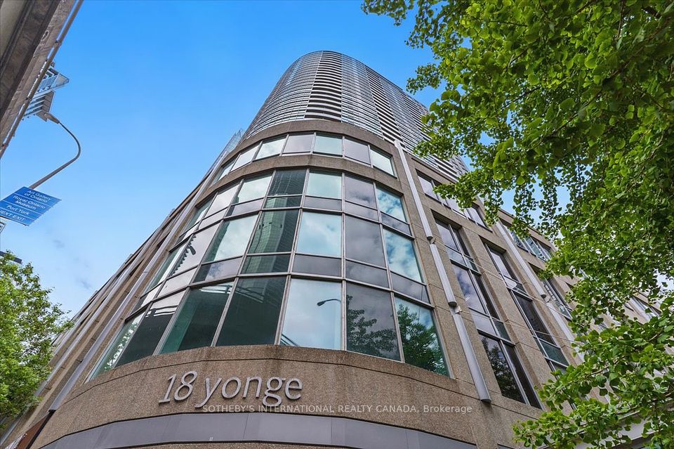 18 yonge Street