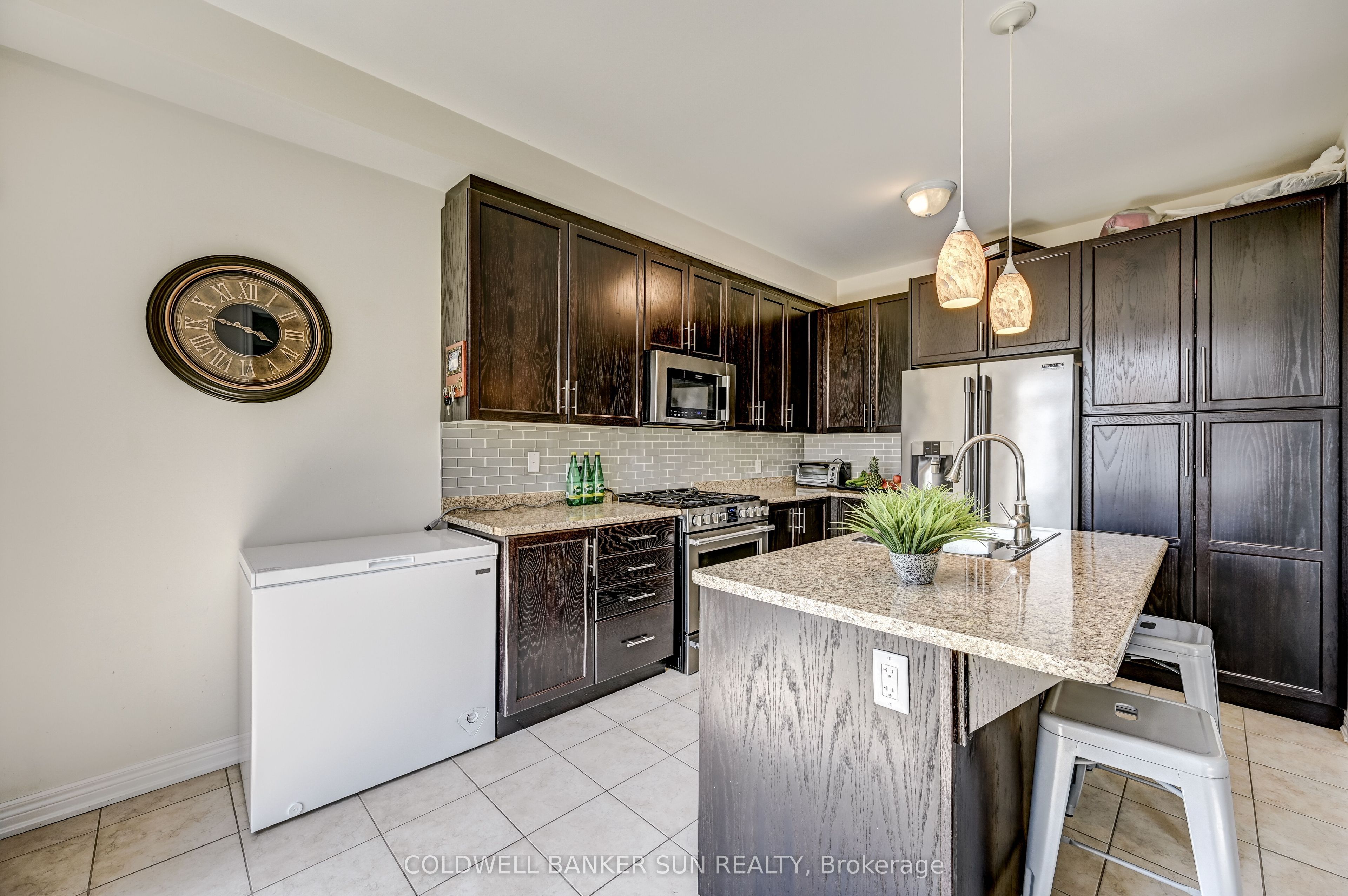 288 Johnson Drive, #UPPER