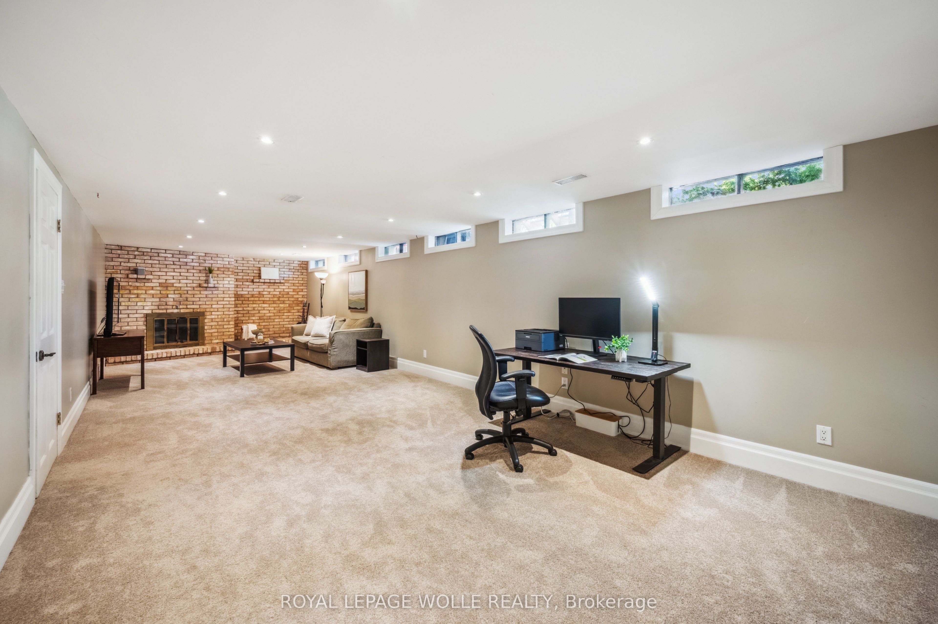 136 Warren Road