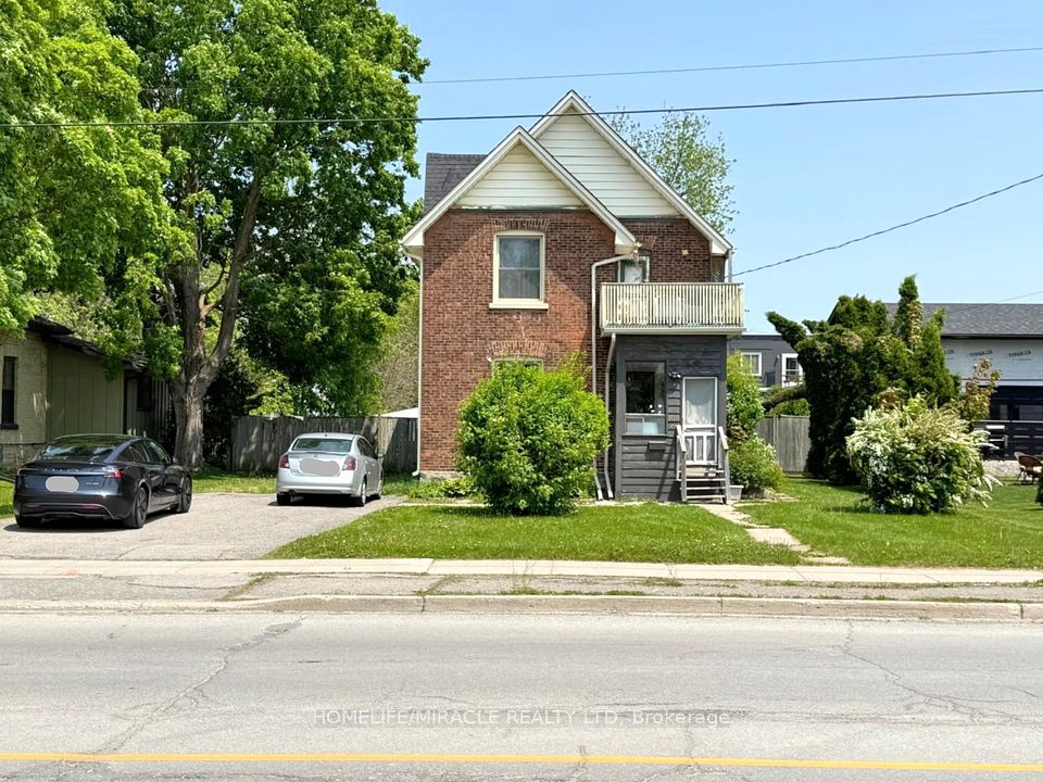108 Lindsay