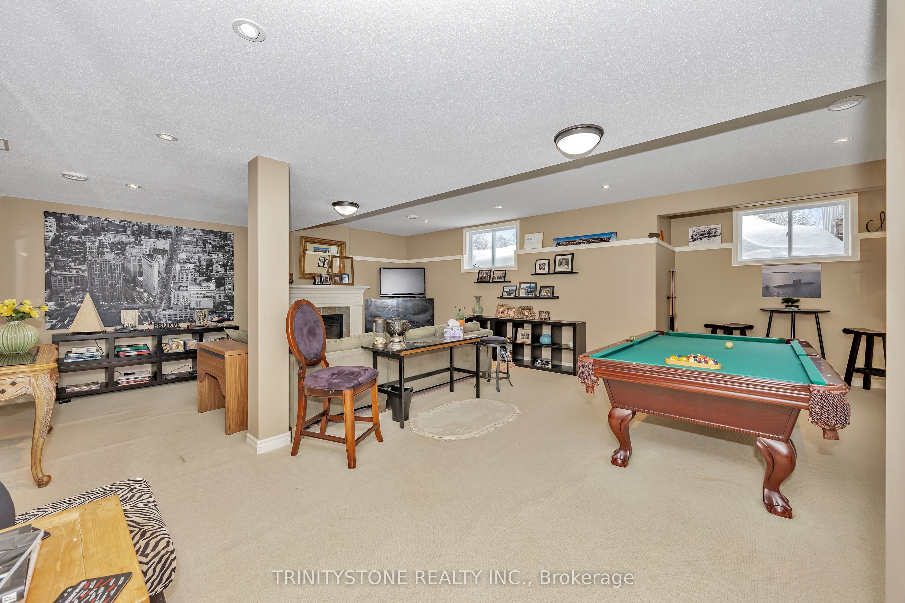 15 Canadian Drive