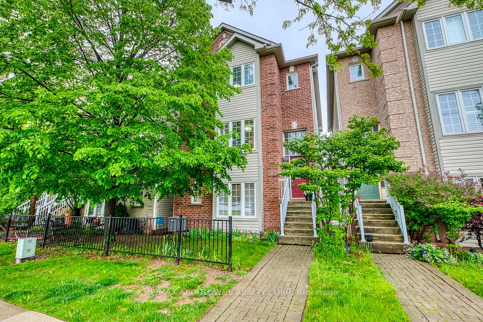 5090 Fairview