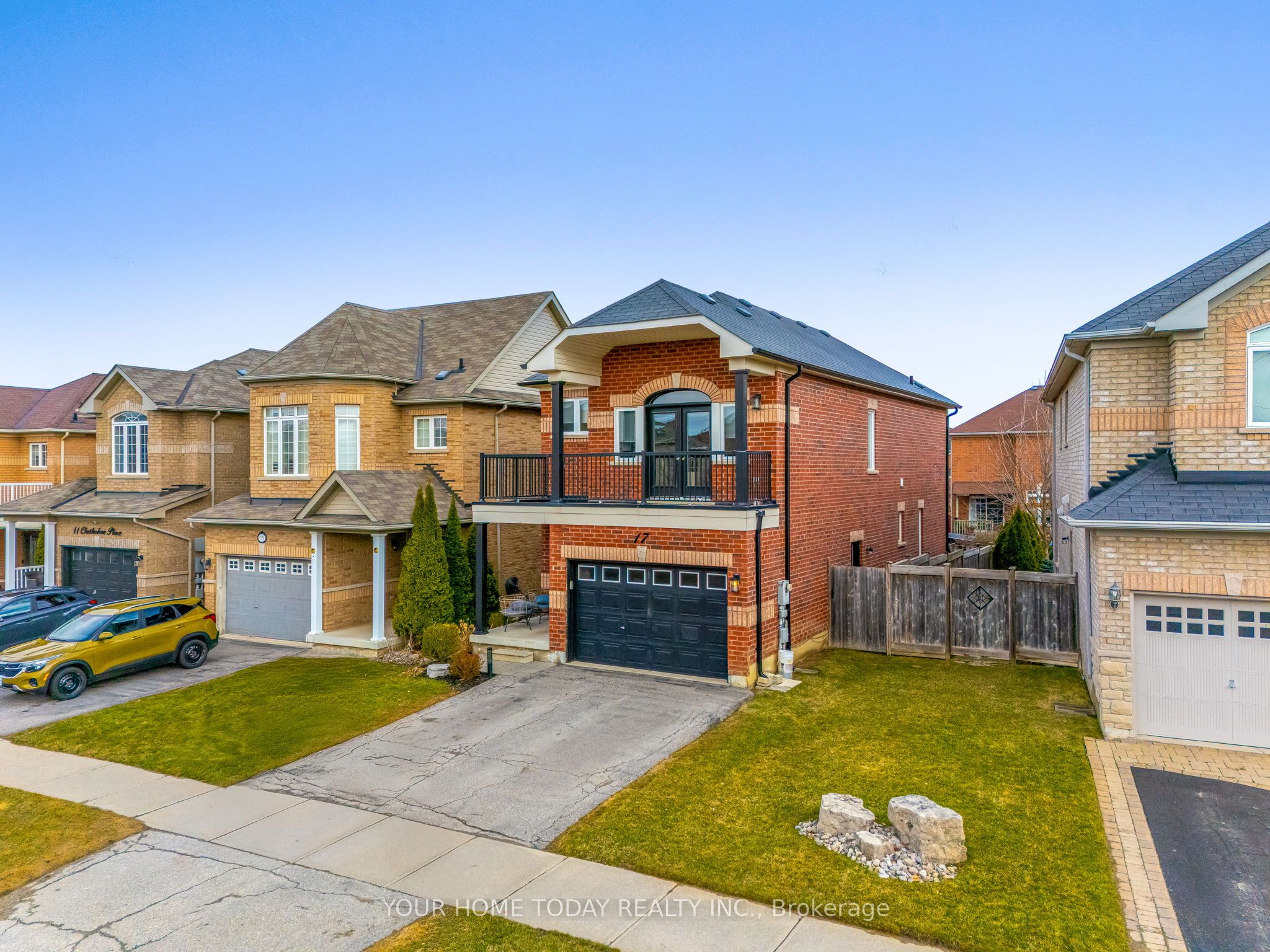 17 Chetholme Place