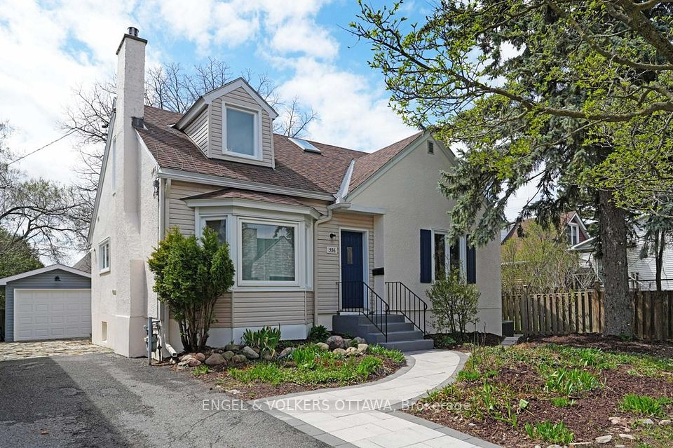 536 Rowanwood