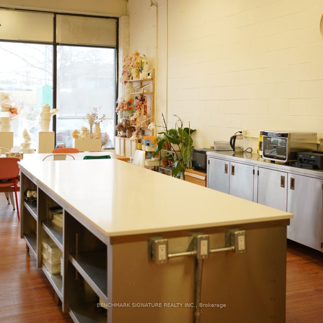 10 East Wilmot Street, #9