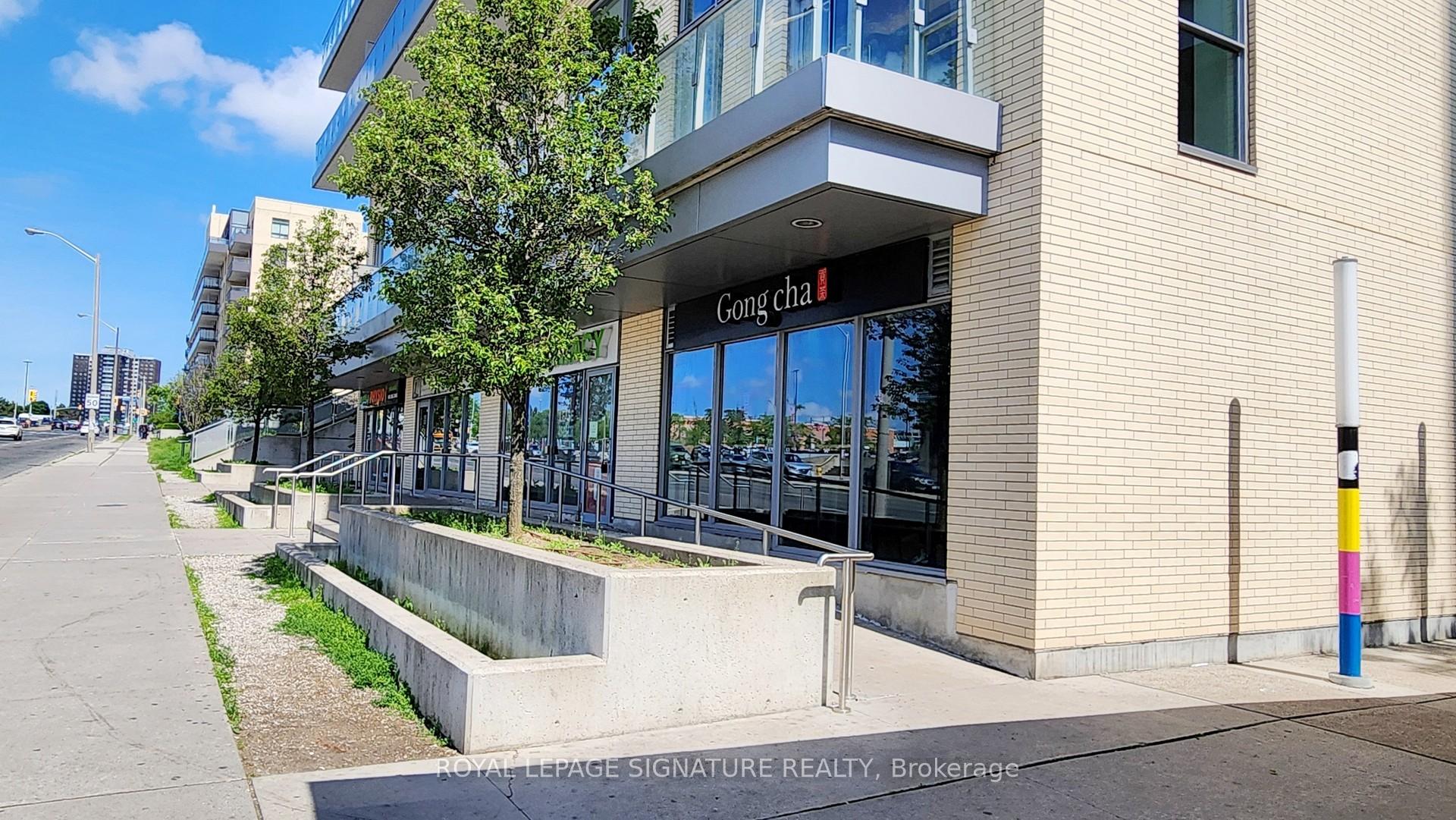 2 Bedrooms Condo at 70 Forest Manor, Toronto For sale