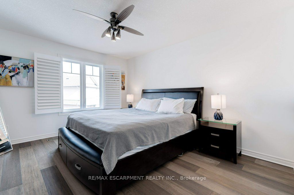 98 Shoreview Place, #12