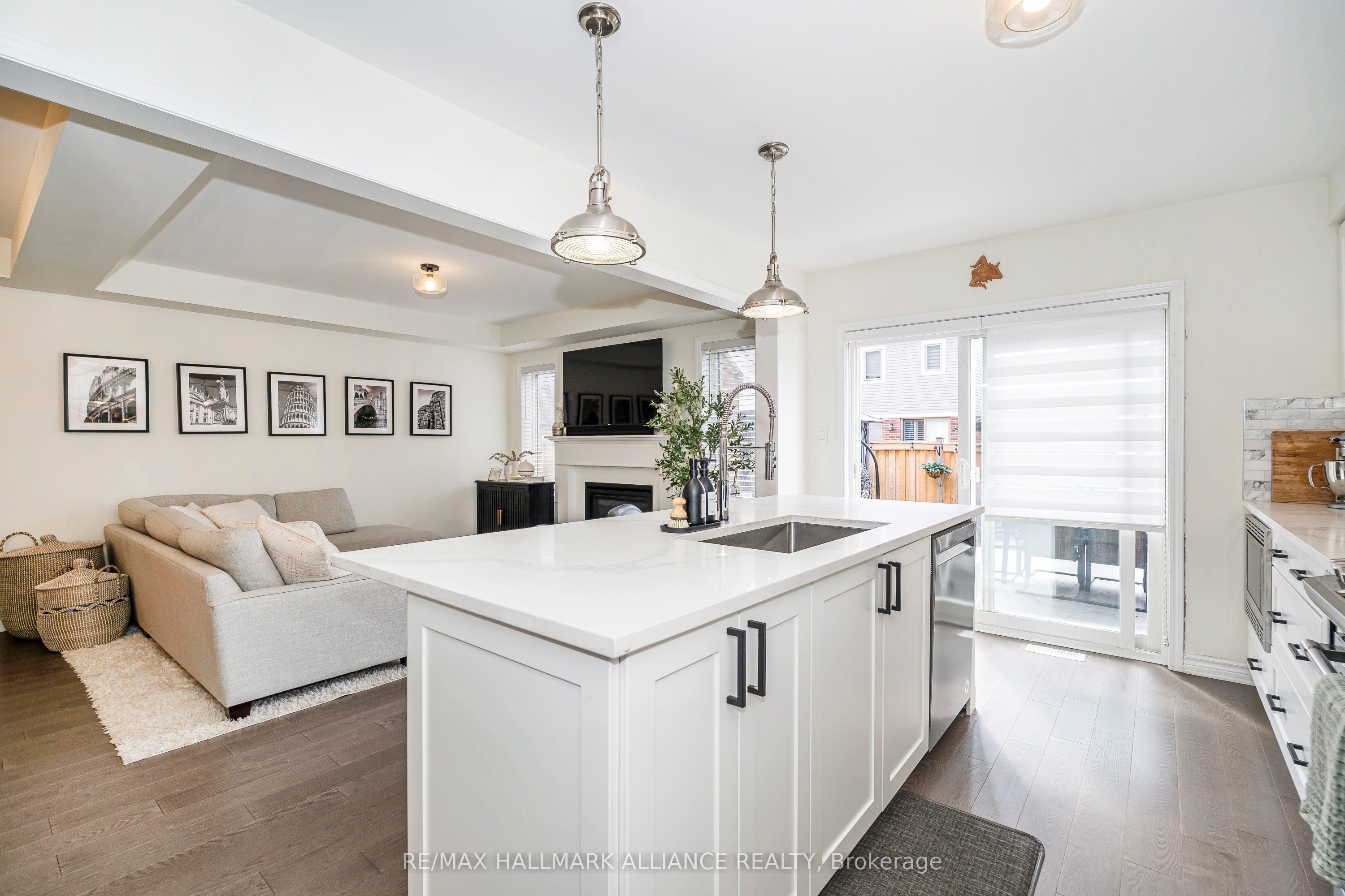 45 George Holley Street