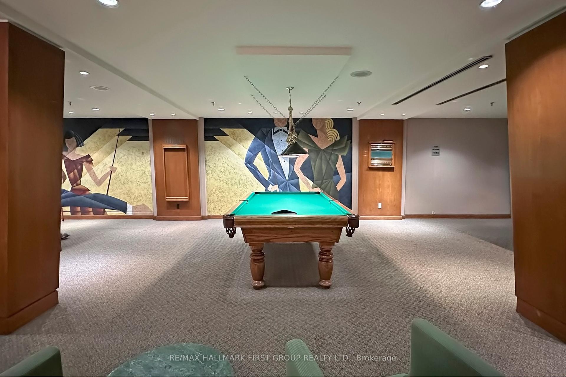 2 Bedrooms Condo at 88 Corporate, Toronto For sale