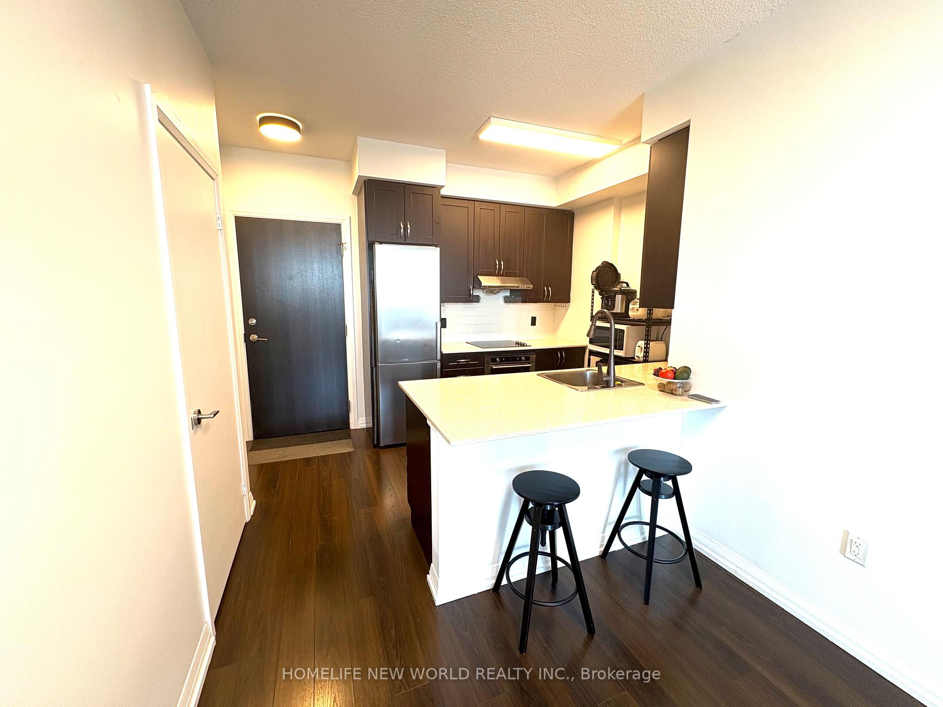 2 Bedrooms Condo at 55 Ann O’reilly, Toronto For sale