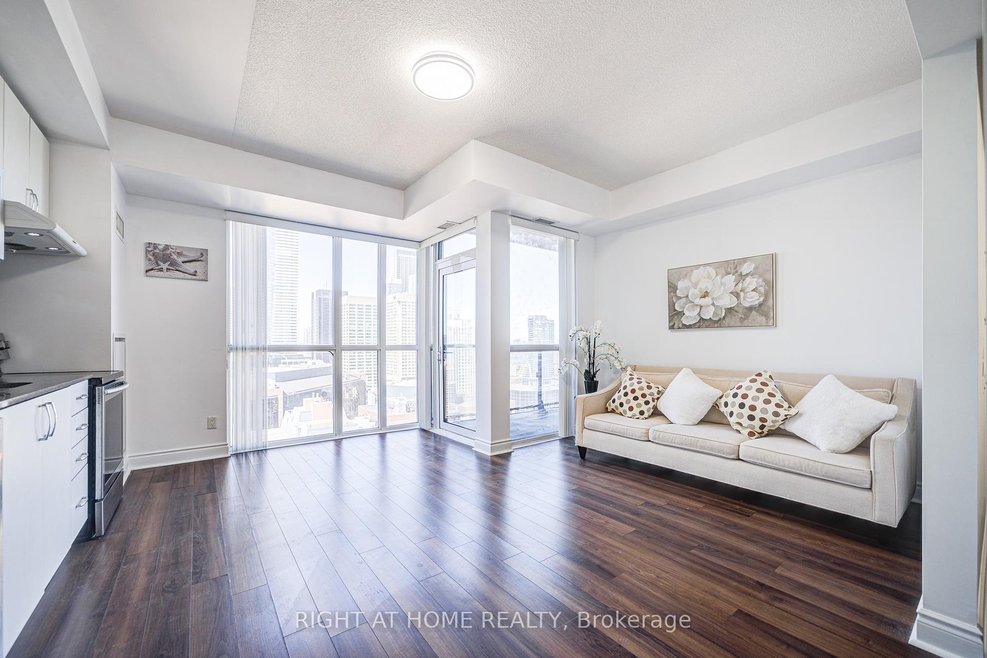 2 Bedrooms Condo at 28 Ted Rogers, Toronto For sale