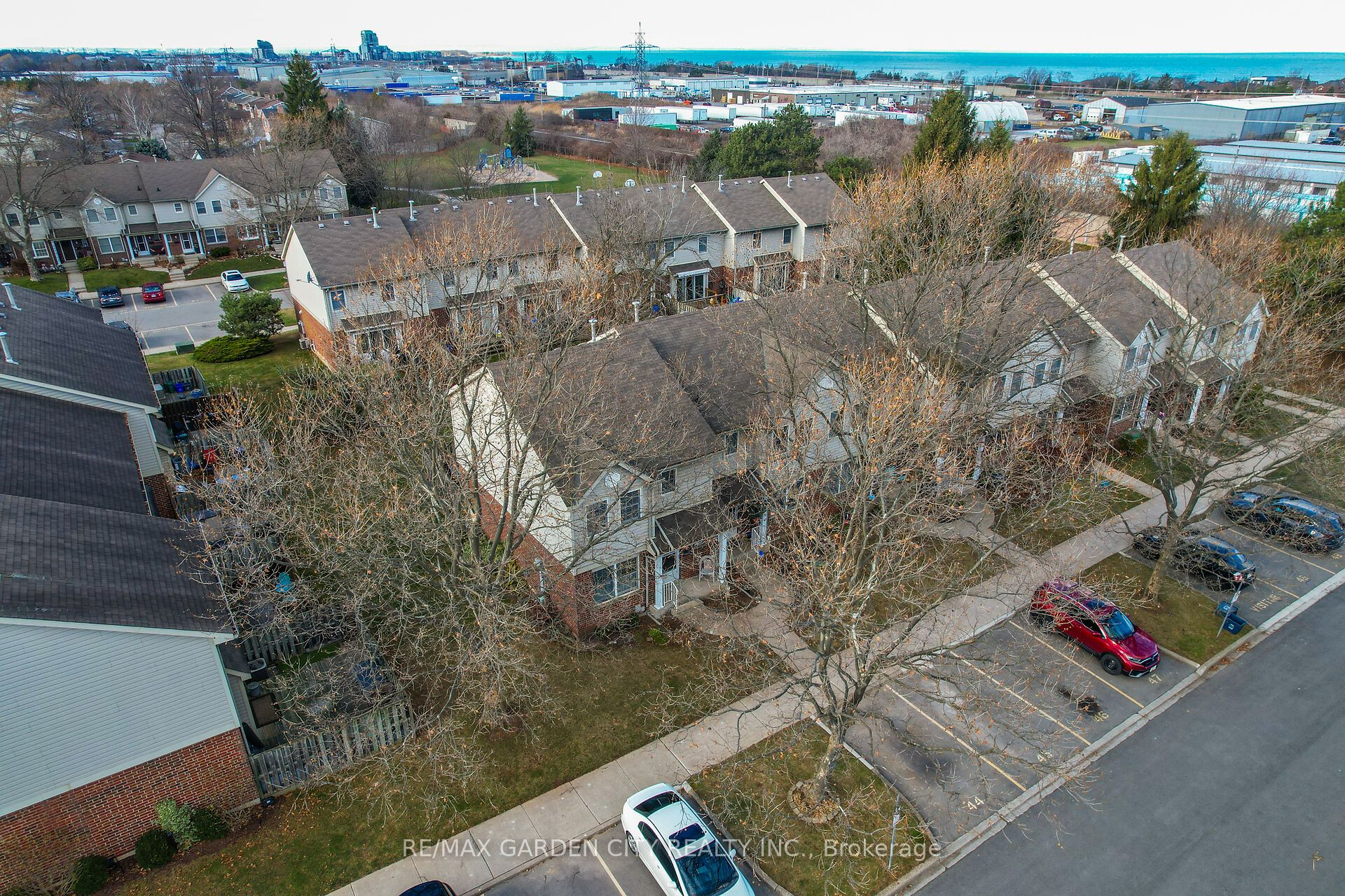 55 Kerman Avenue, #44