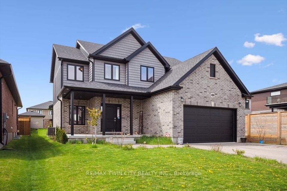 136 Village Road, Wellesley, ON N0B 2T0