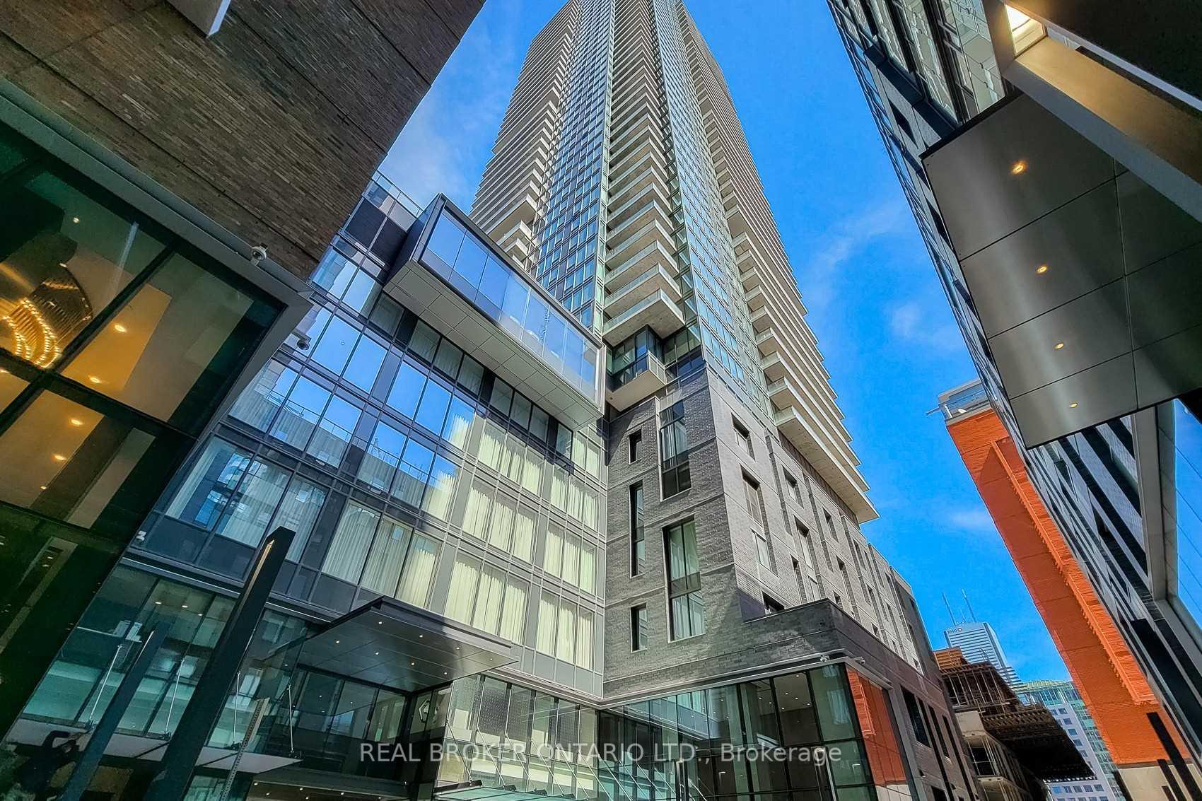 1 Bedroom Condo at 125 Blue Jays, Toronto For sale