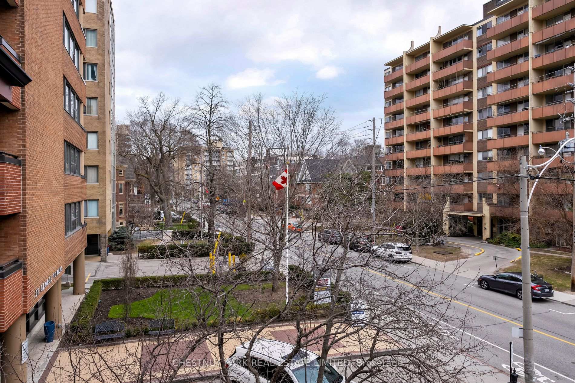 1 Bedroom Condo at 212 St. George,  Toronto For sale