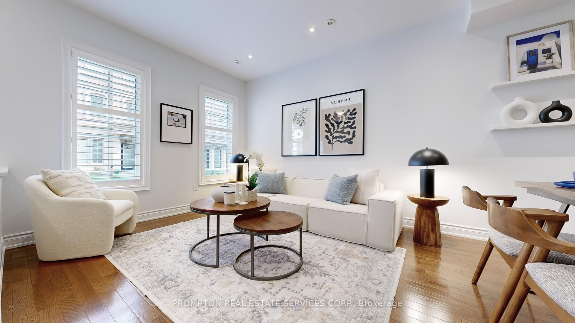 4 Bedrooms Condo at 30 Hargrave, Toronto For sale