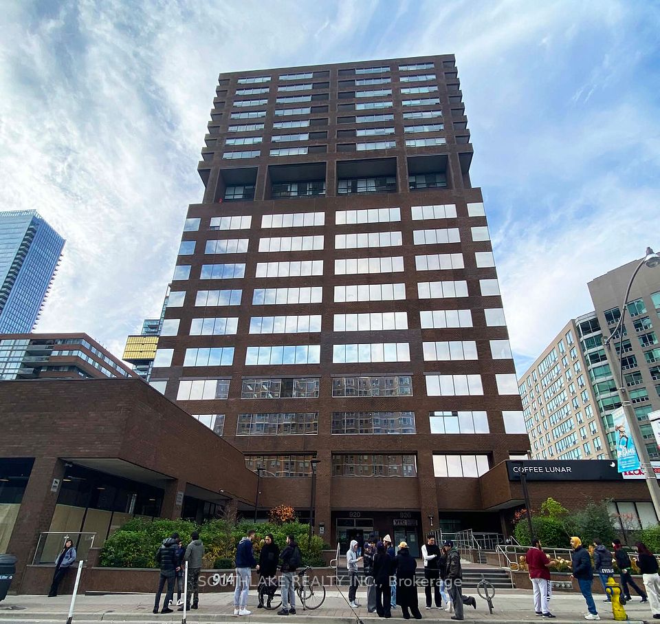 920 Yonge