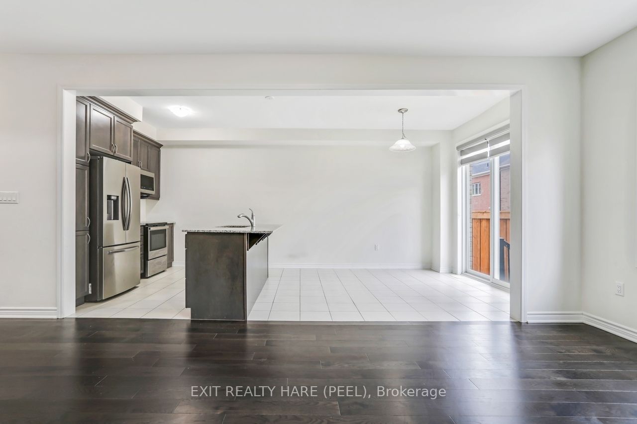 40 Speckled Alder Street