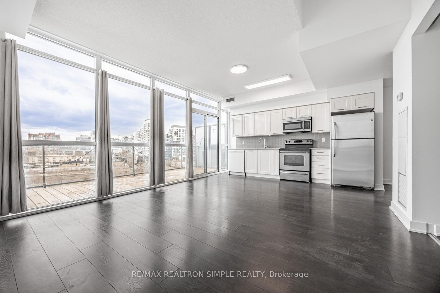 2 Bedrooms Condo at 169 Fort York,  Toronto For sale