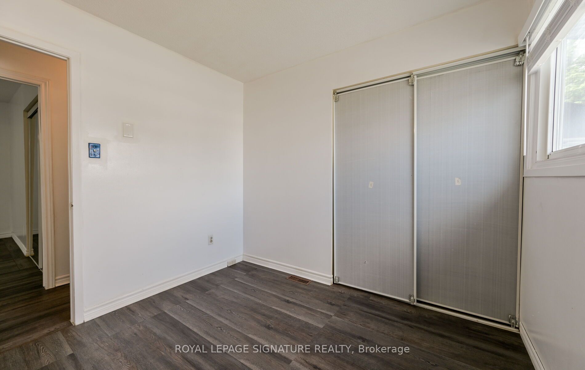 10 Heatherside Court