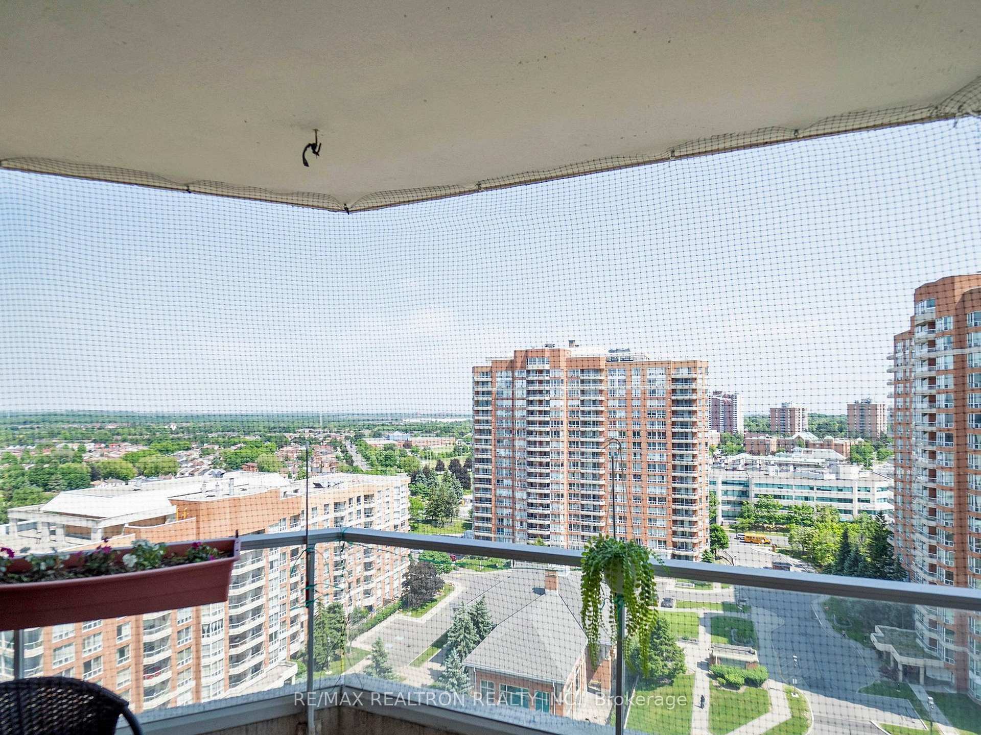 1 Bedroom Condo at 430 McLevin, Toronto For sale