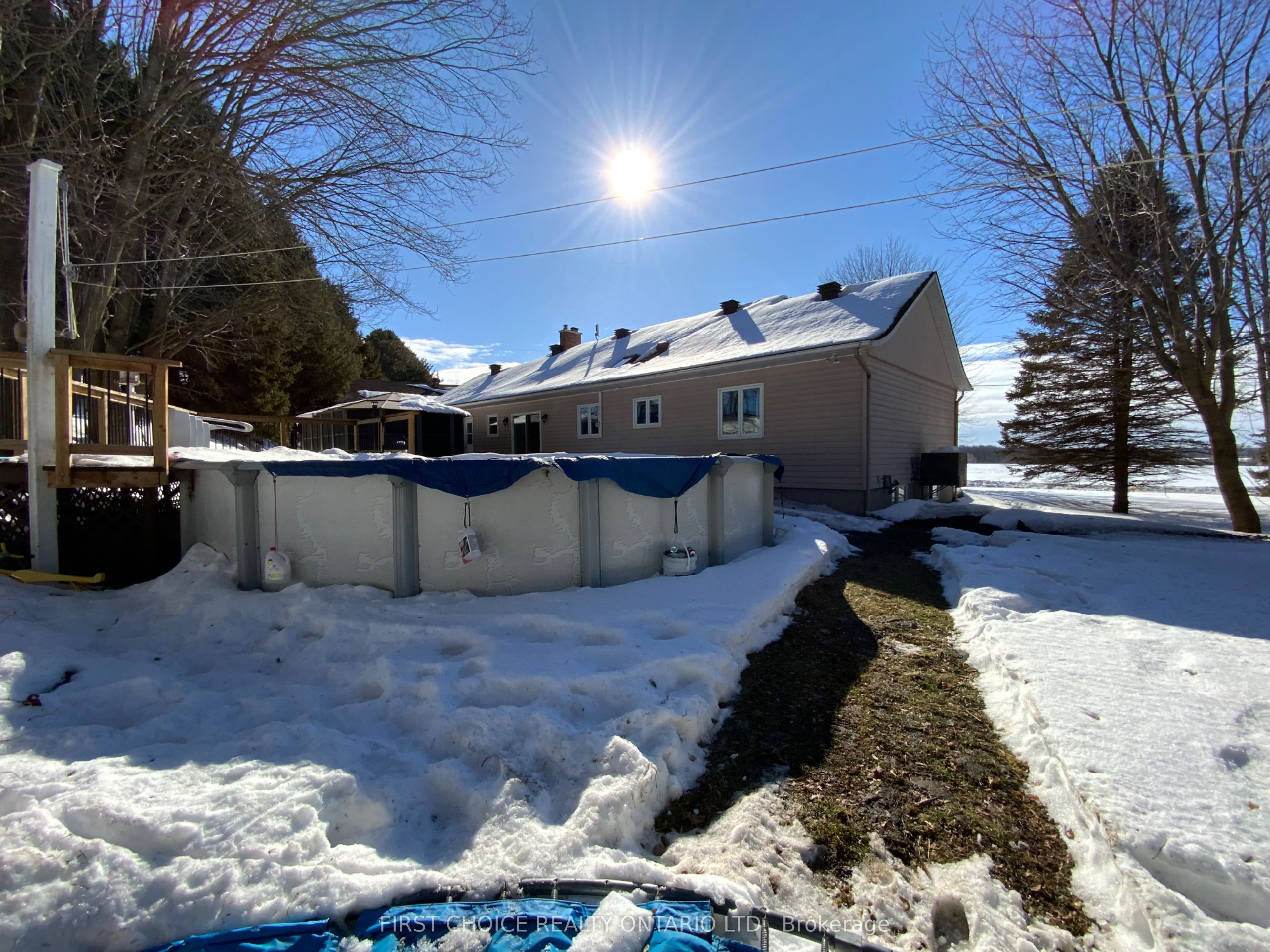 1211 Lacroix Road
