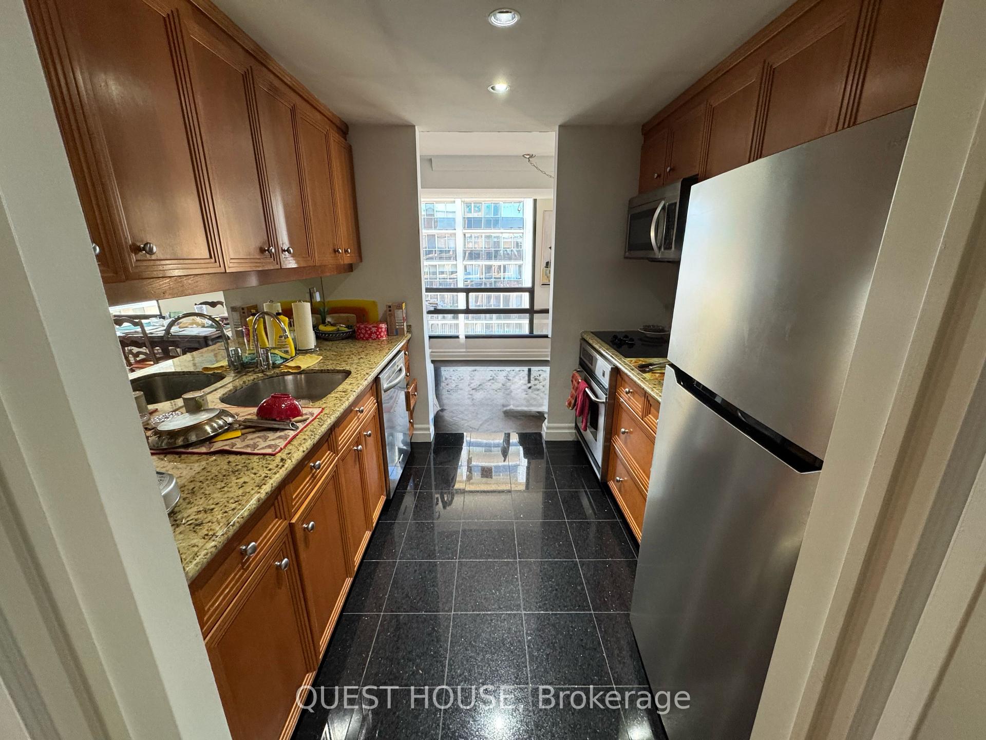 2 Bedrooms Condo at 447 Walmer,  Toronto For sale