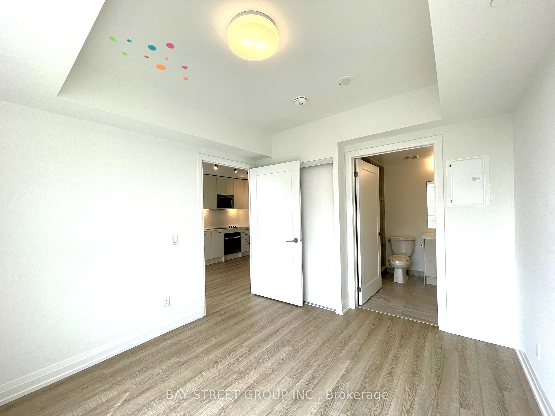 2 Bedrooms Condo at 286 Main, Toronto For sale