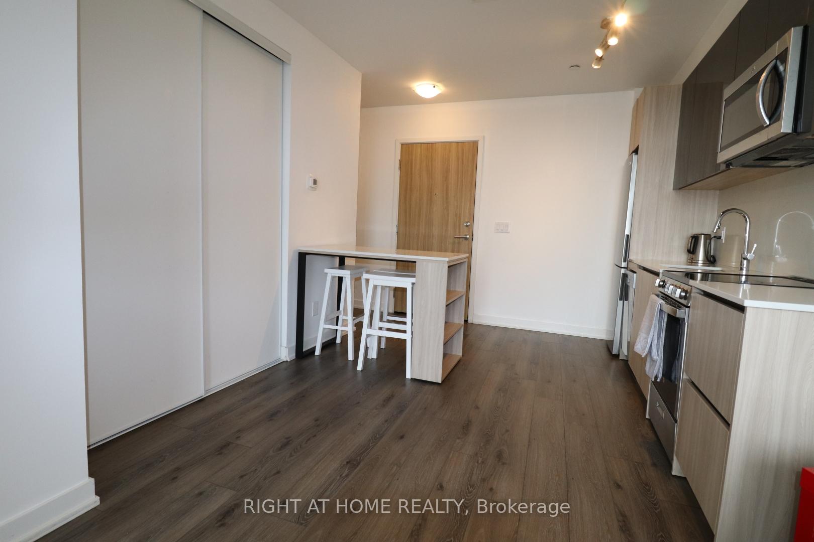 2 Bedrooms Condo at 3100 Keele,  Toronto For sale