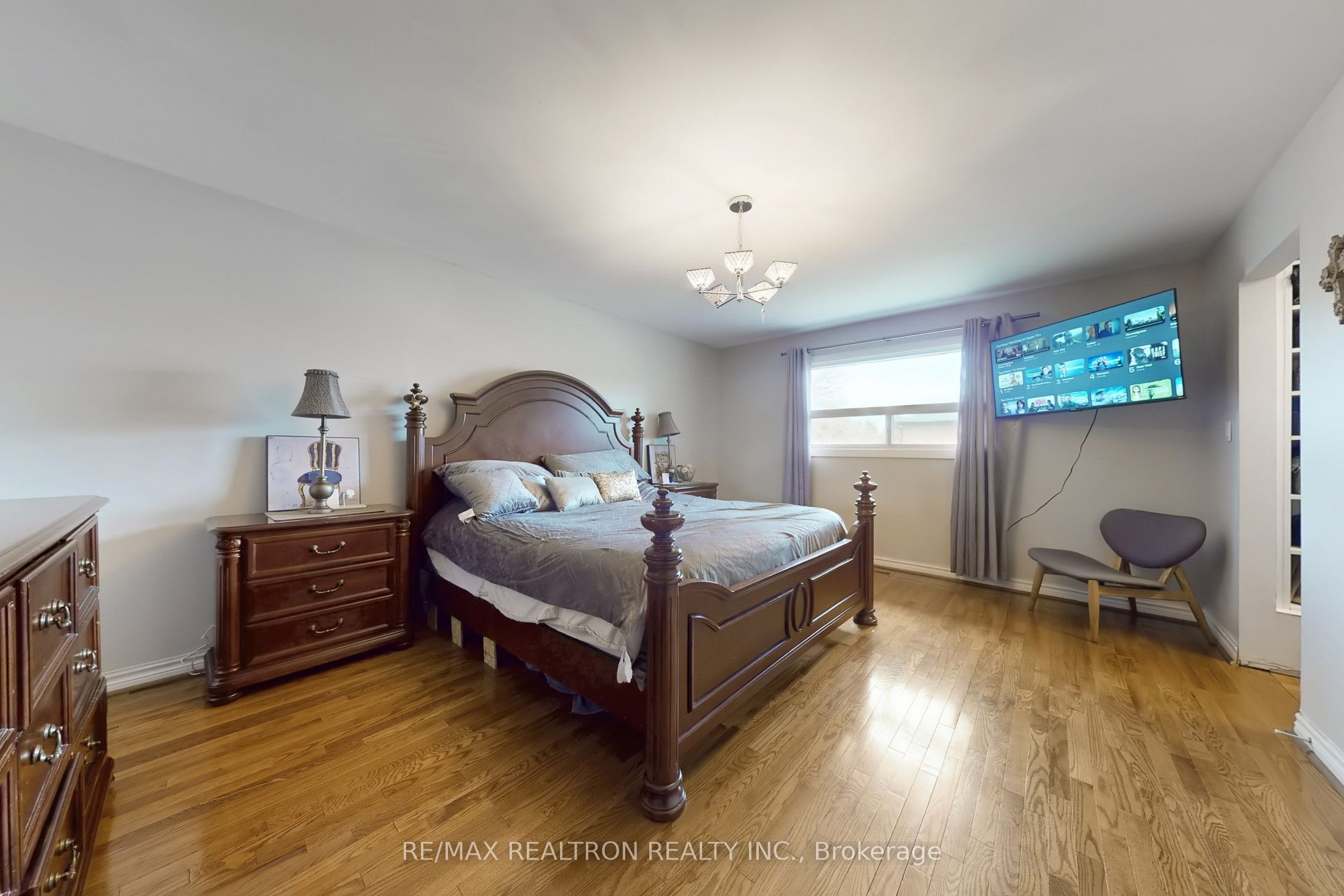80 Findlay Avenue