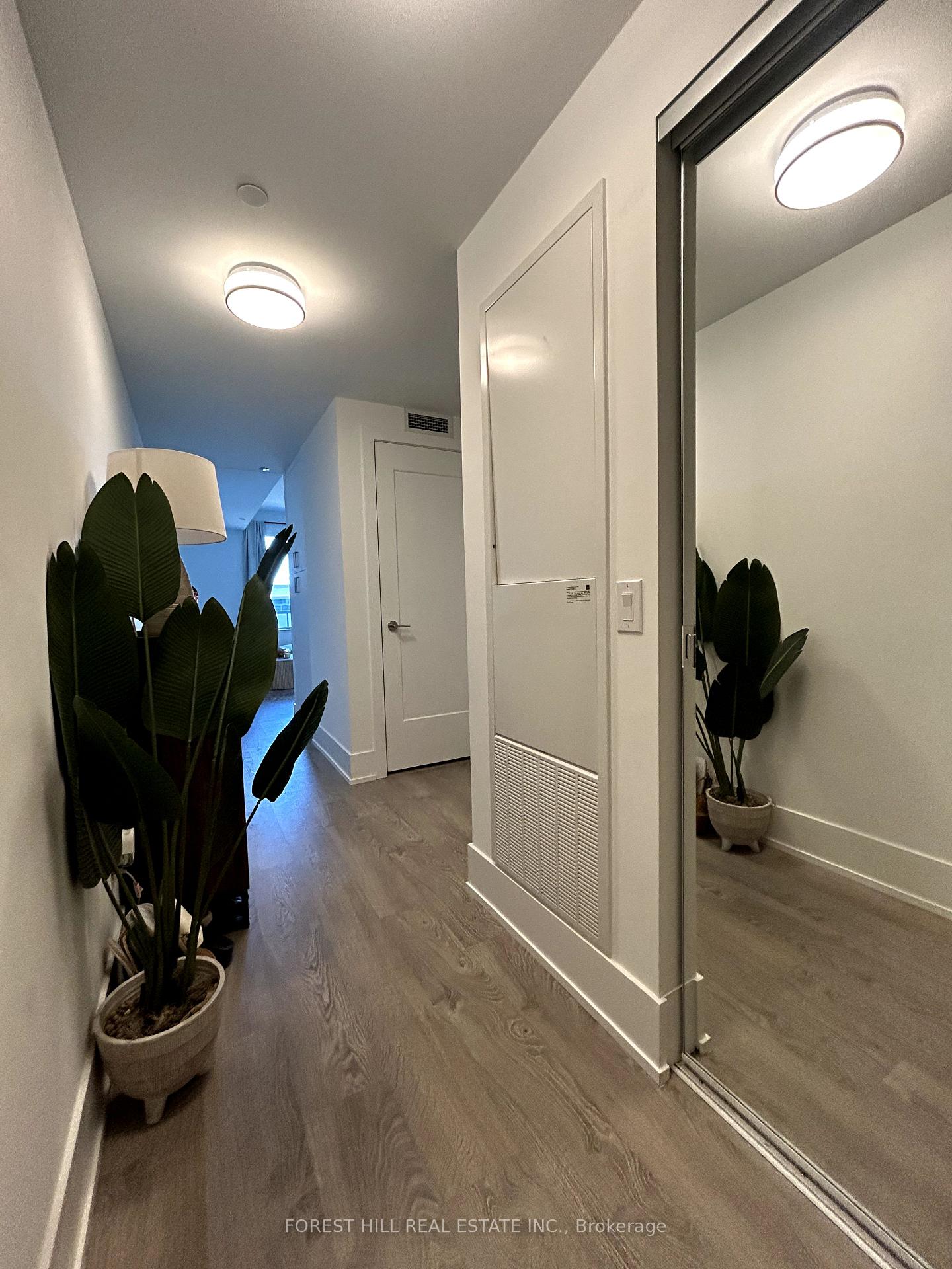 2 Bedrooms Condo at 480 Front,  Toronto For sale